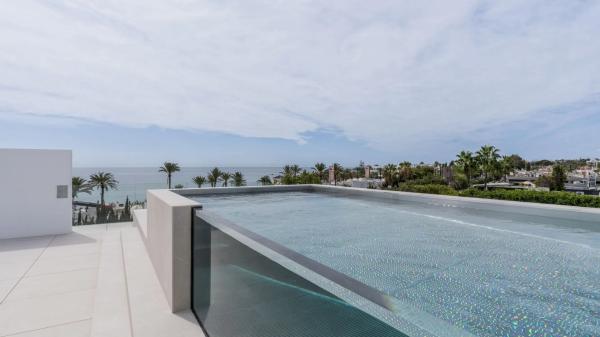 Chalet pareado en Urbanizacion Villa Parra Palomeras thumbnail 2