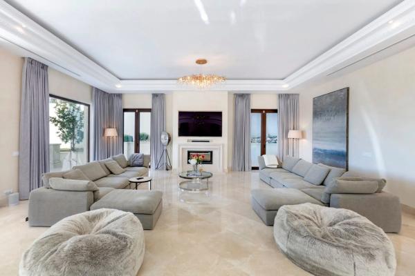Chalet independiente en venta en Calle Wagner, Marbella
thumbnail 1