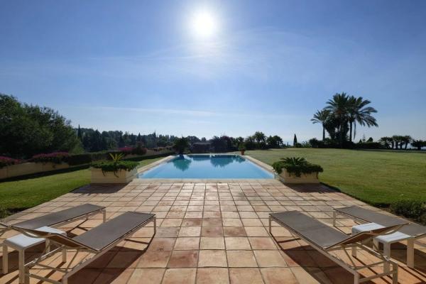 Chalet independiente en venta en Barrio Nagüeles, Marbella
 photo 4