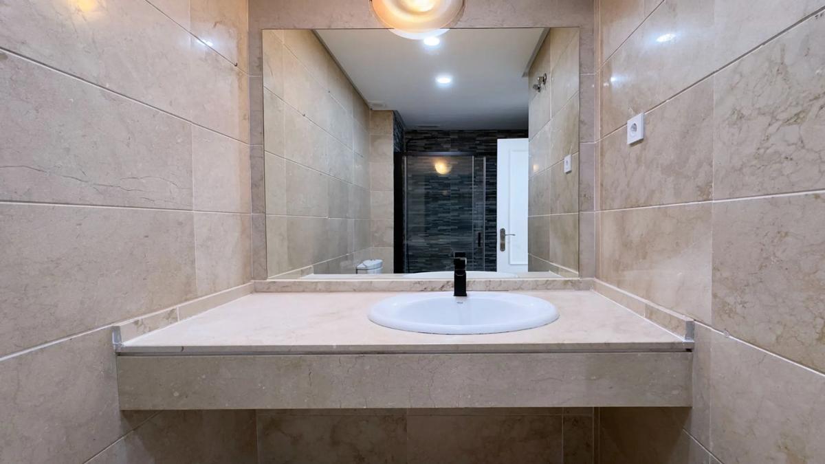 Sale of apartment in Bulevar Ashmawi, Marbella
photo 4