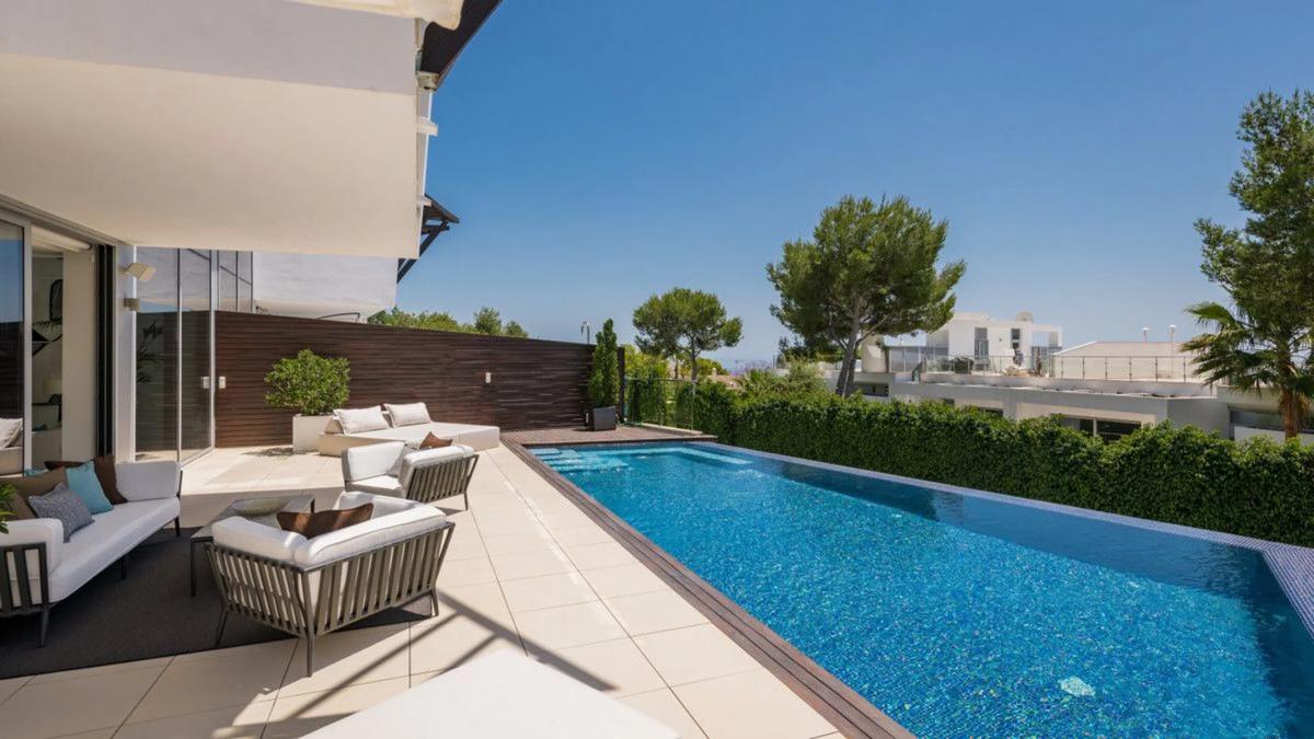 Properties for sale and rent in Spain photo 1