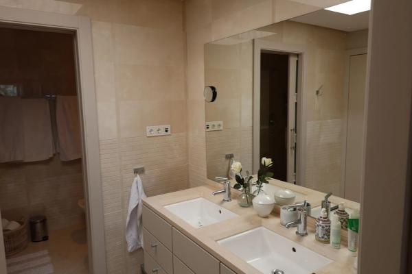Ático en venta en  Avenida Buchinger, 82, Marbella photo 4