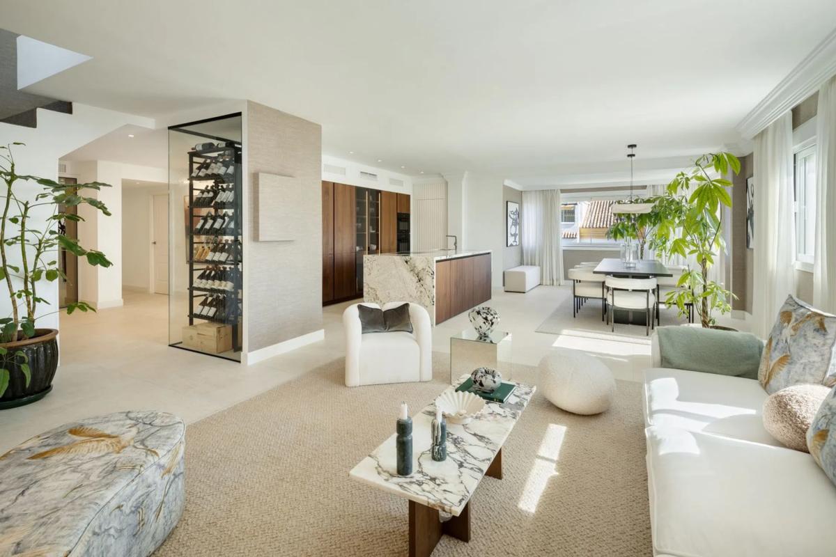 Venta de duplex en Calle San Joaquín, Marbella photo 3