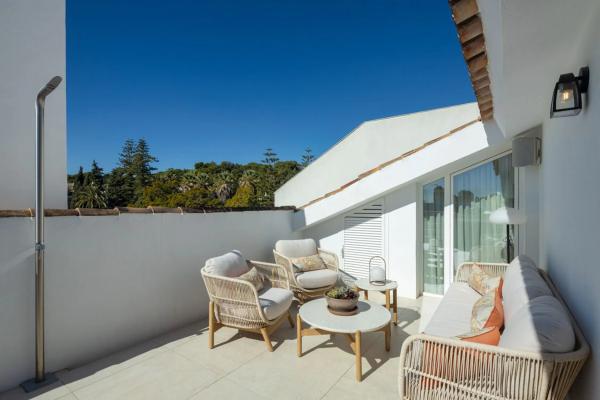 Duplex en venta en Lugar Nagueles, 1, Marbella photo 1