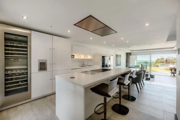Terraced house for sale at  Calle Campanillas , Marbella photo 3