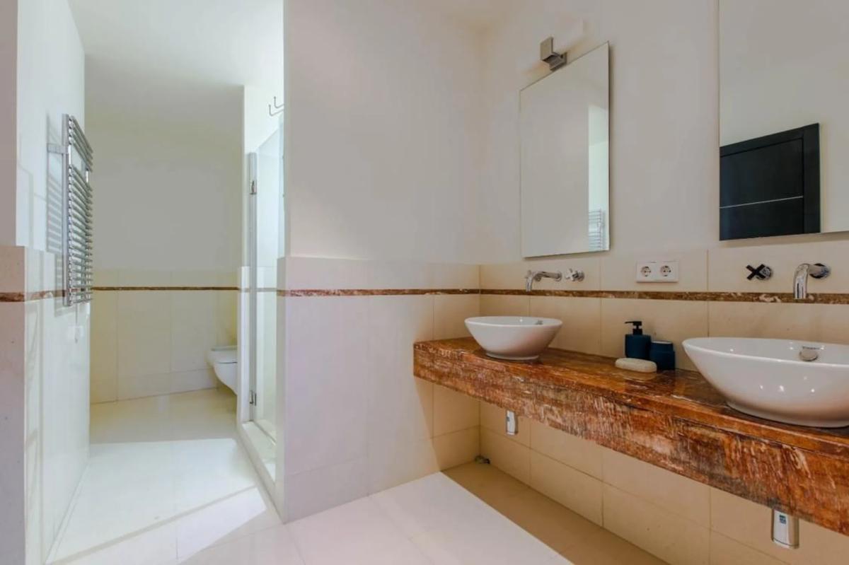 Properties for sale and rent in Spain photo 2