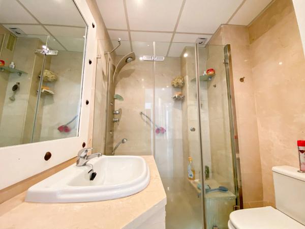 Duplex for sale on Calle margarita, Marbella photo 4