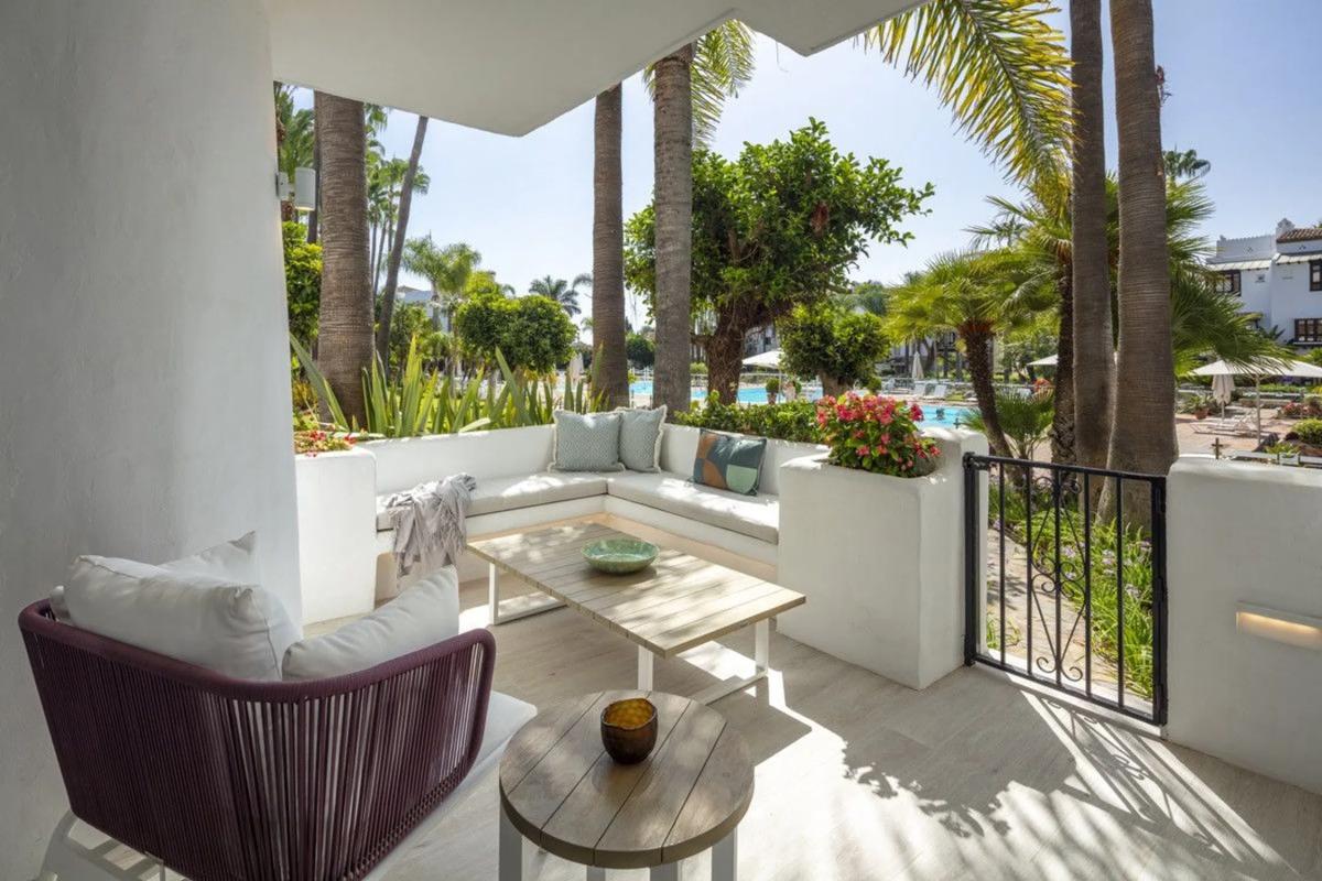 Sale of apartment in Barrio Puente Romano, Marbella
photo 4