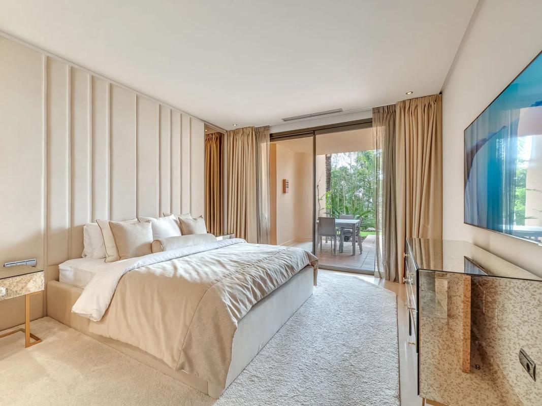 Sale of apartment in Avenida Buchinger, Marbella
 photo 3
