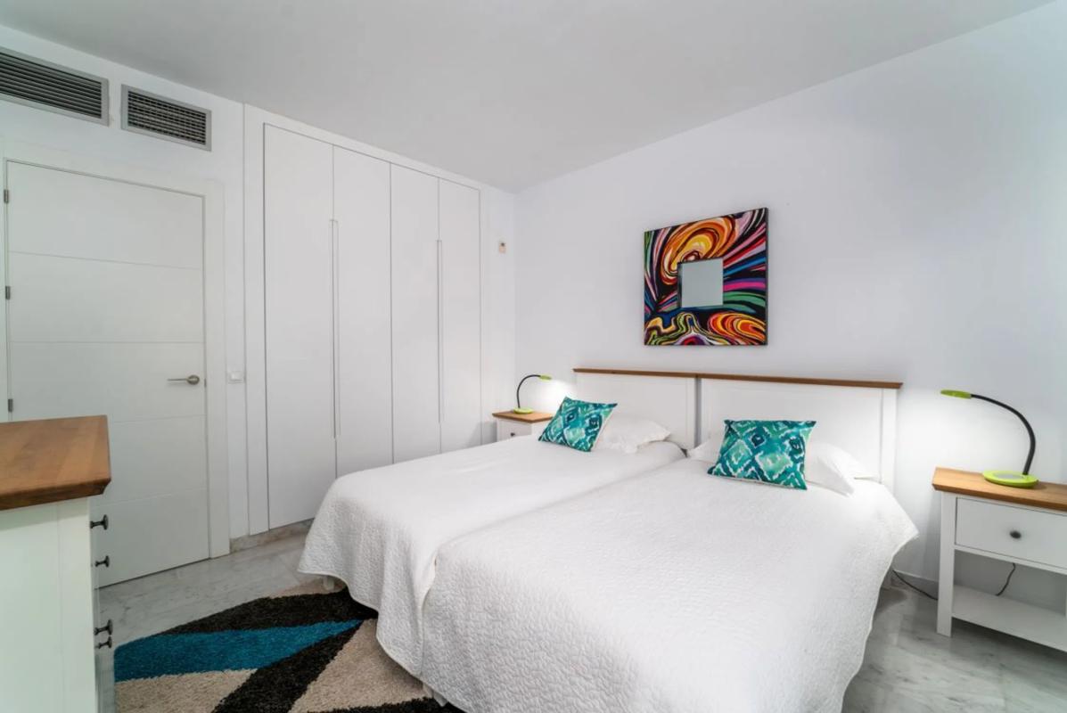 Sale of apartment in Barrio Puente Romano, Marbella
 photo 2