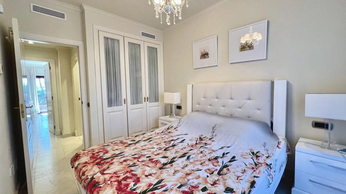 Venta de chalet adosado en Barrio Lomas de Marbella Club , Marbella photo 1