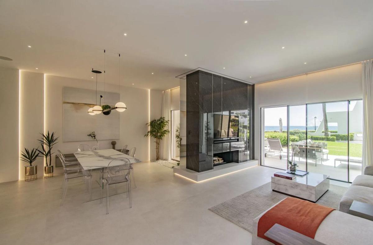 Venta de chalet adosado en Coral Beach, Calle del Rio,, Golden Mile Marbella Puerto Banus s/n , Marbella photo 1