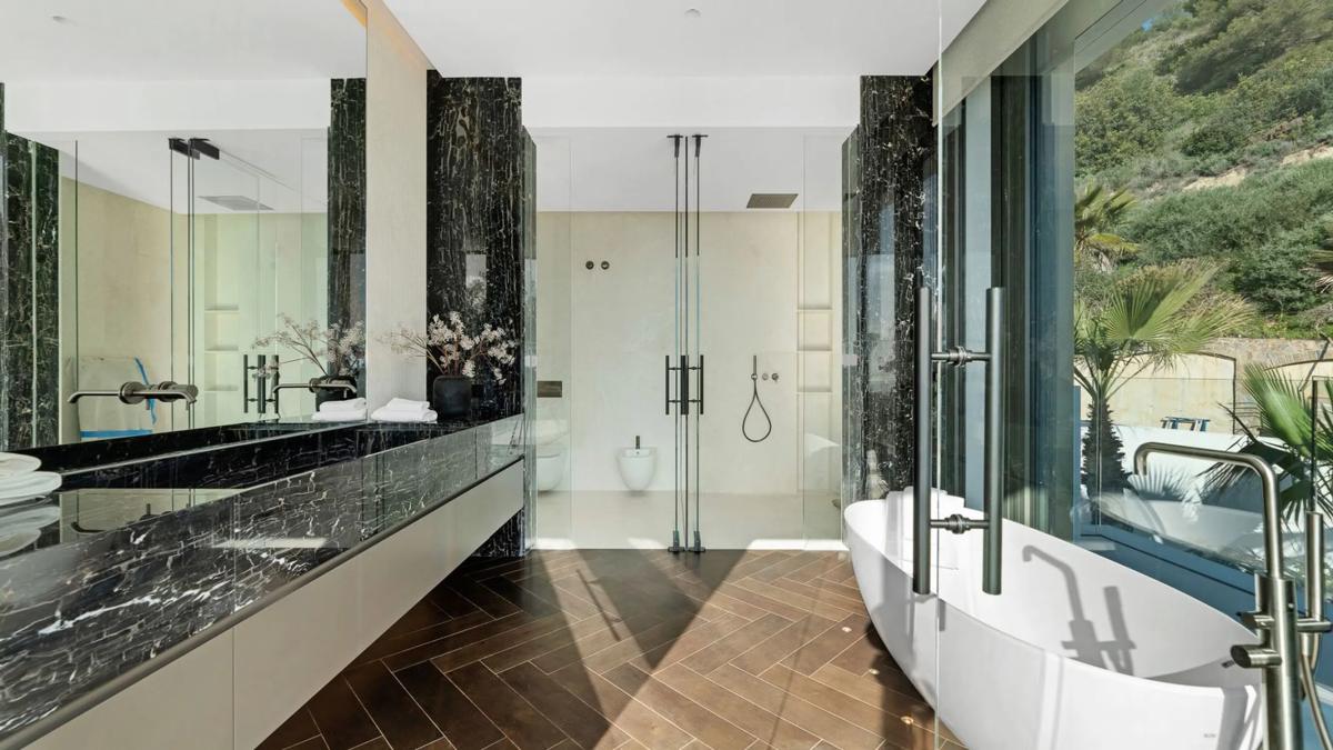 Venta de chalet independiente en Calle 5, Marbella
 photo 5