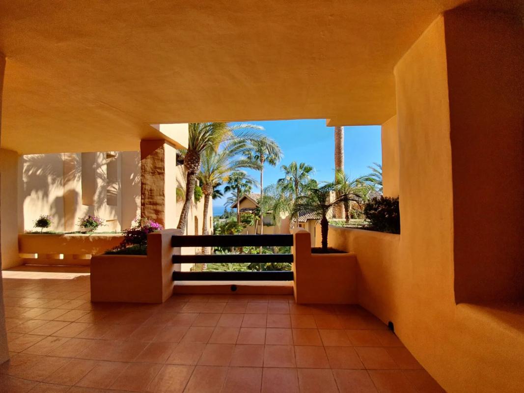 Venta de piso en Barrio Puente Romano, Marbella
 photo 2