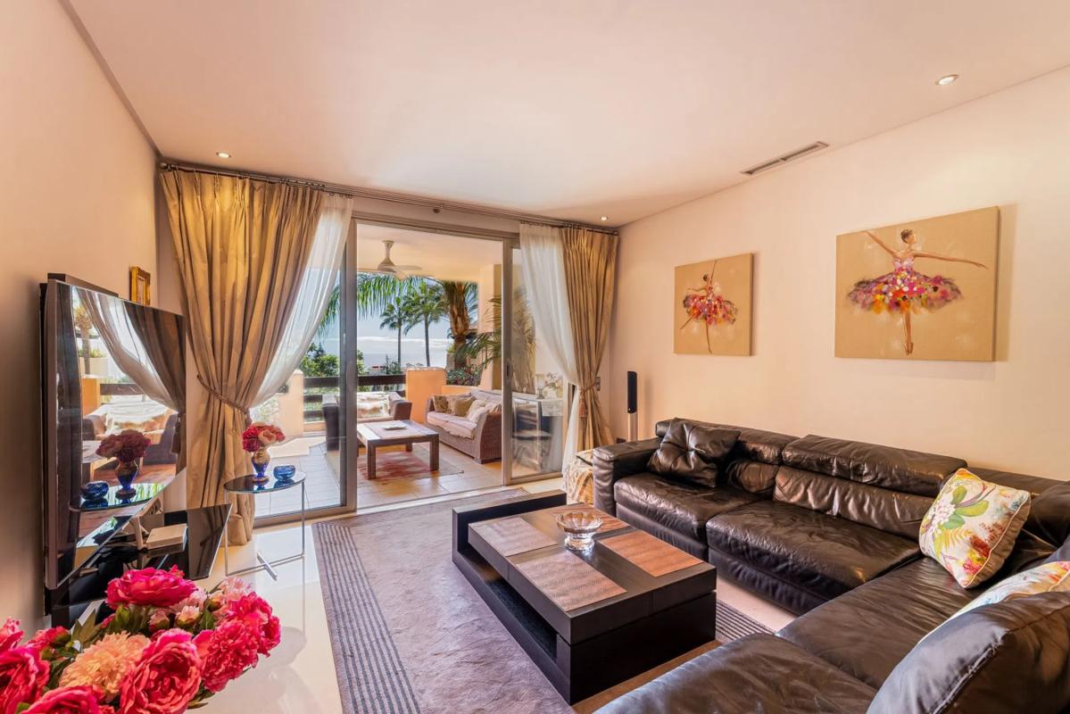 Sale of apartment in Avenida Buchinger s/n, Marbella
photo 1