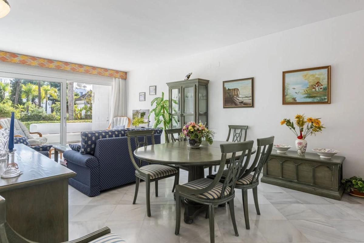 Venta de piso en Barrio La Carolina-Guadalpín, Marbella
 photo 4