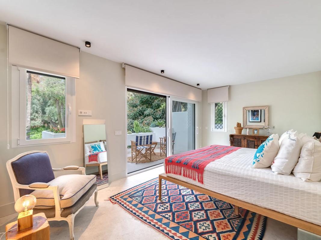 Duplex sale in Calle Sierra Bermeja, Marbella photo 4