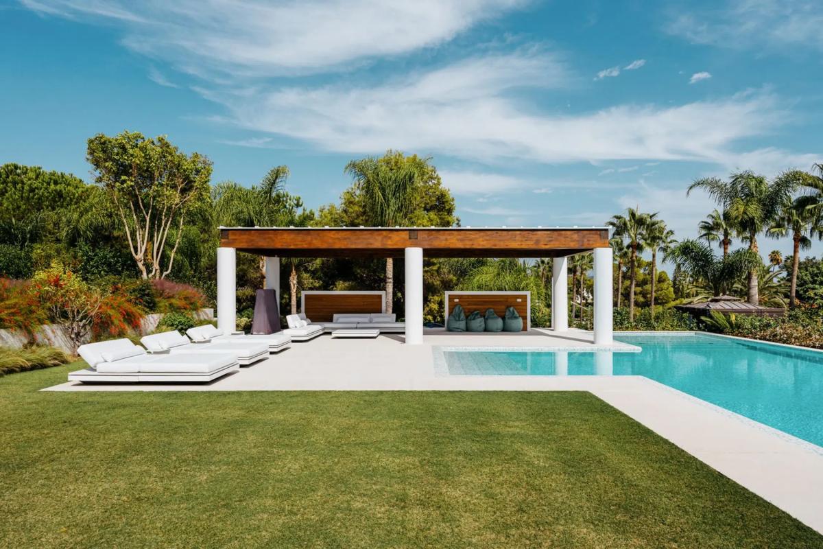 Venta de chalet independiente en Calle Sierra Blanca, Marbella
photo 3