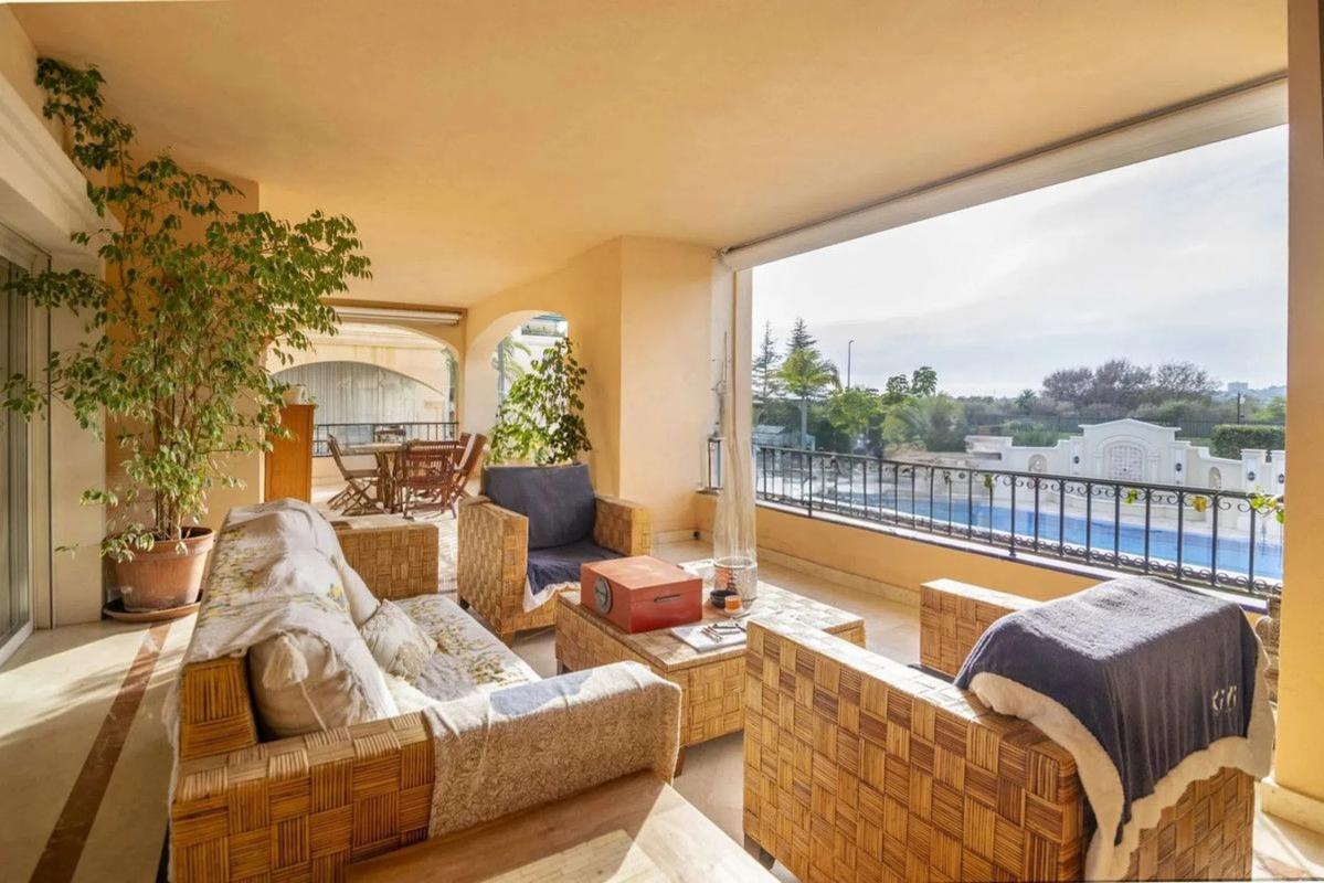 Venta de piso en Urb. Lomas Rio Verde, 31 -a, Marbella
photo 3