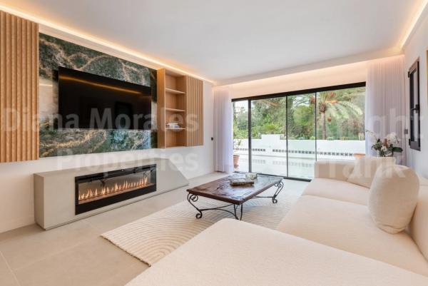 Квартира на продажу на Barrio Lomas de Marbella Club, Марбелла photo 1