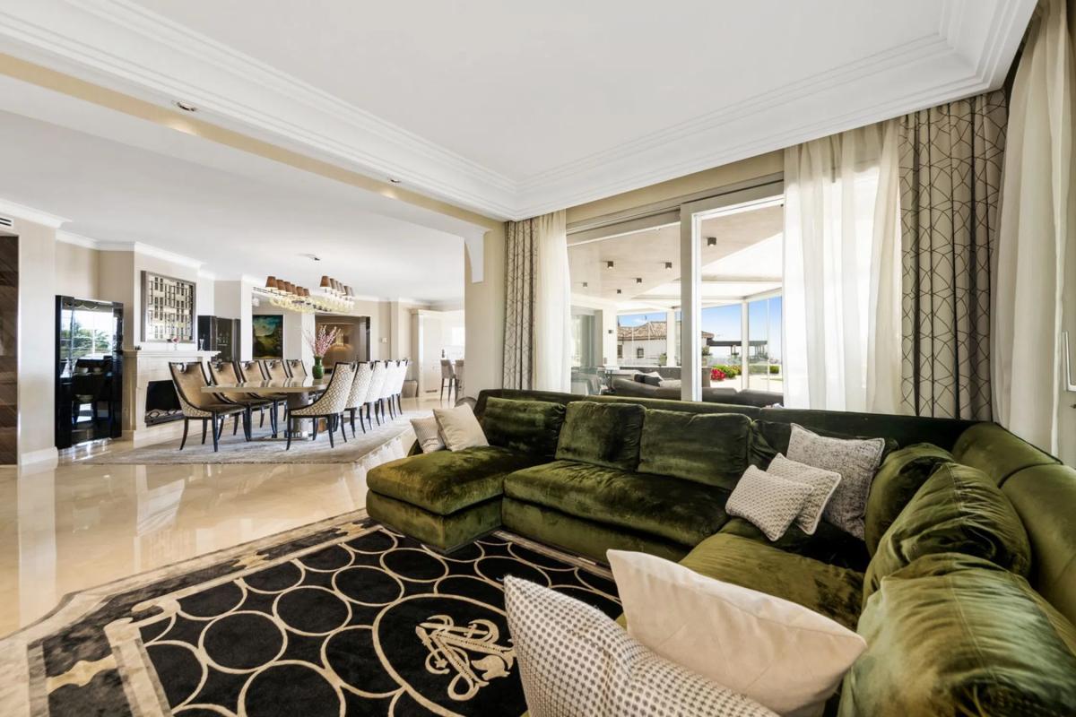 Sprzedaż niezależnego domku jednorodzinnego w Barrio Puente Romano, Marbella photo 5