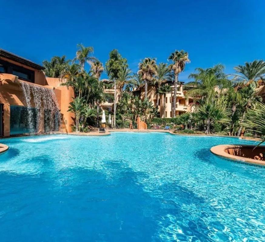 Venta de piso en Avenida Buchinger, 75, Marbella
photo 1