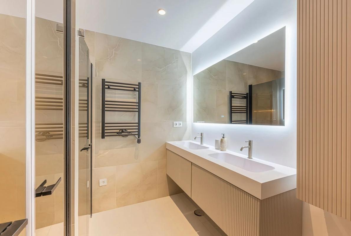 Venta de piso en Barrio Lomas de Marbella Club, Marbella
photo 1
