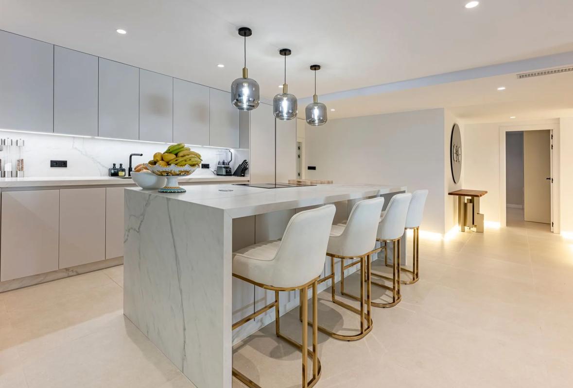 Venta de piso en Barrio Lomas de Marbella Club, Marbella
photo 3