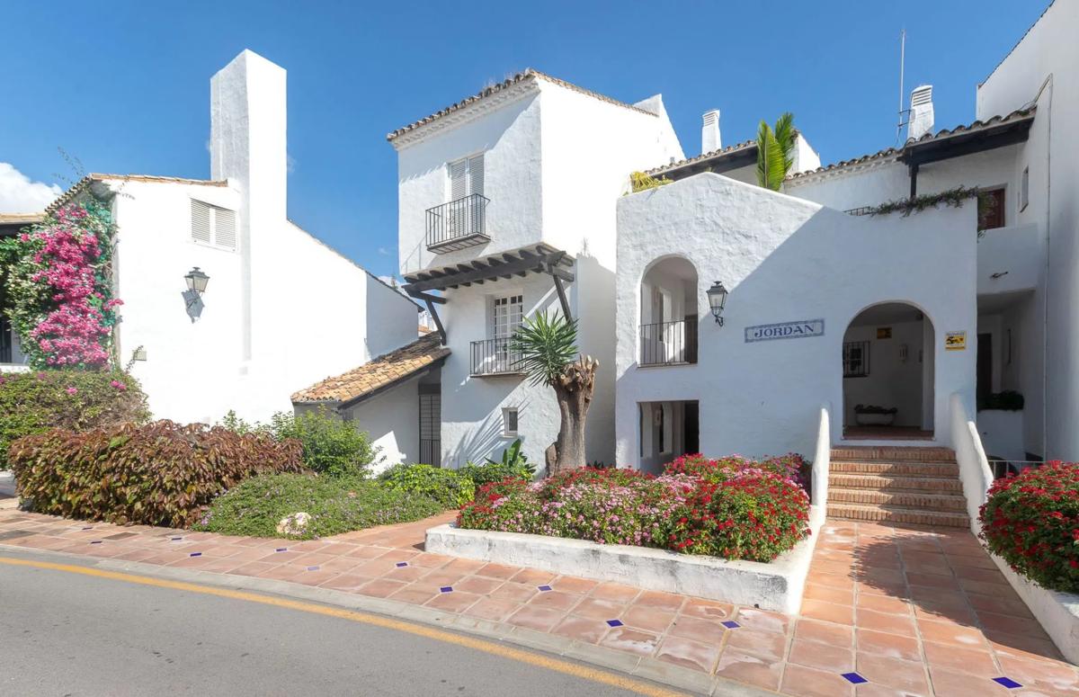Sprzedaż mieszkania w Puente Romano, 2, Marbella
 photo 2