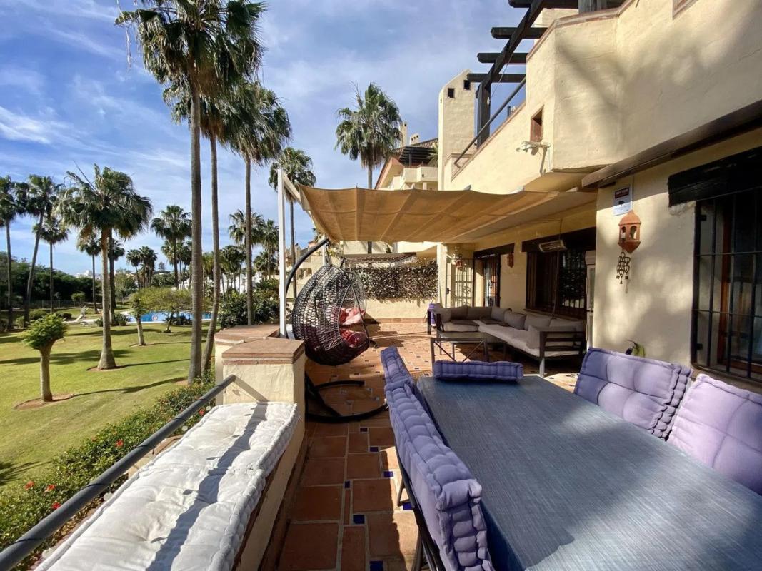 Sale of apartment in Calle Sierra de Cazorla, Marbella
 photo 4