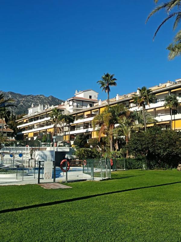 Venta de estudio en Calle urbanizacion carolina park milla de oro s/n, Marbella photo 1