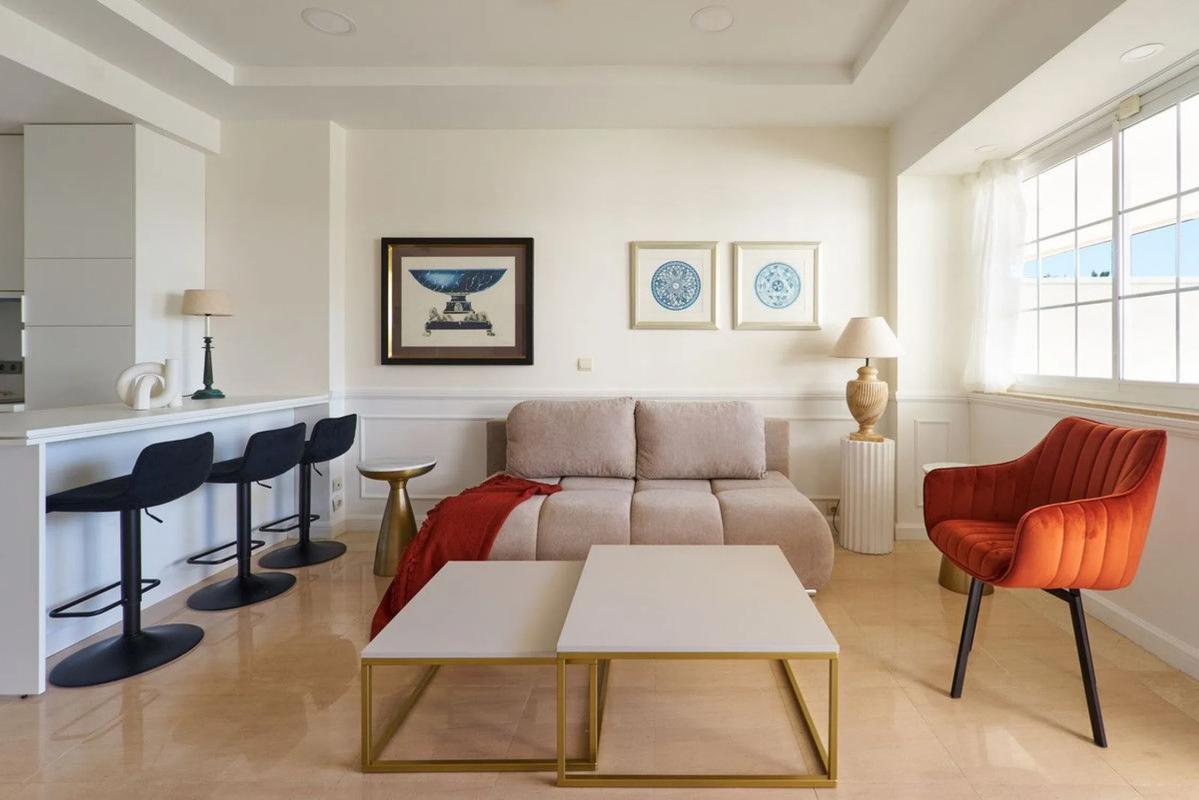 Продажа квартиры на Avenida Principe Alfonso Hohenloh, 19, Марбелла
 photo 5