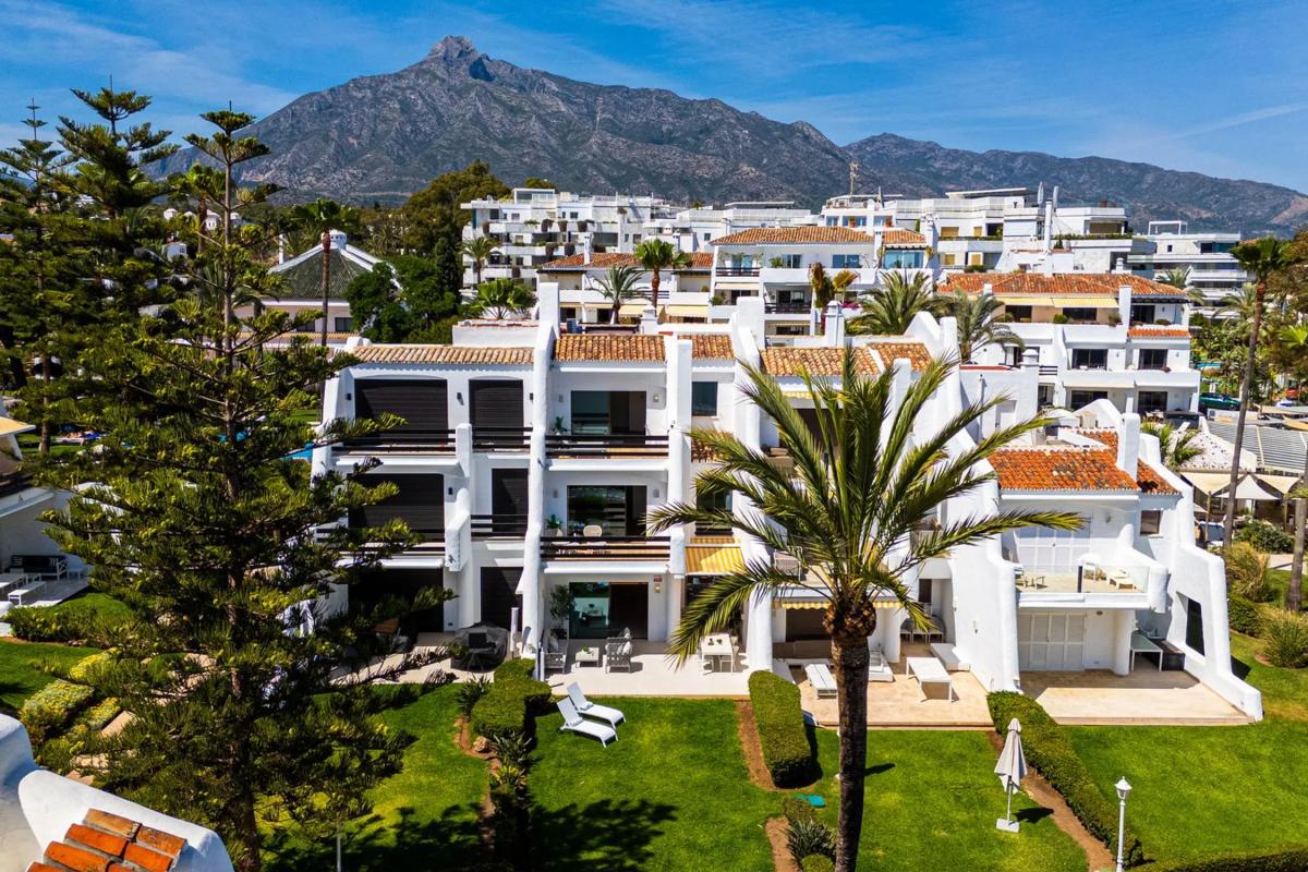 Propiedades en venta y alquiler en España photo 1