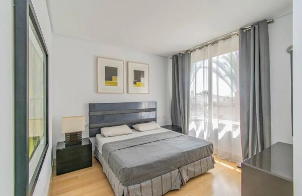 Duplex en venta en Barrio Sierra Blanca, Marbella photo 3