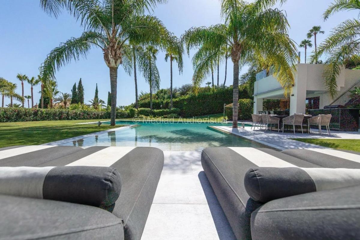 Venta de chalet independiente en Barrio Sierra Blanca, Marbella
photo 5