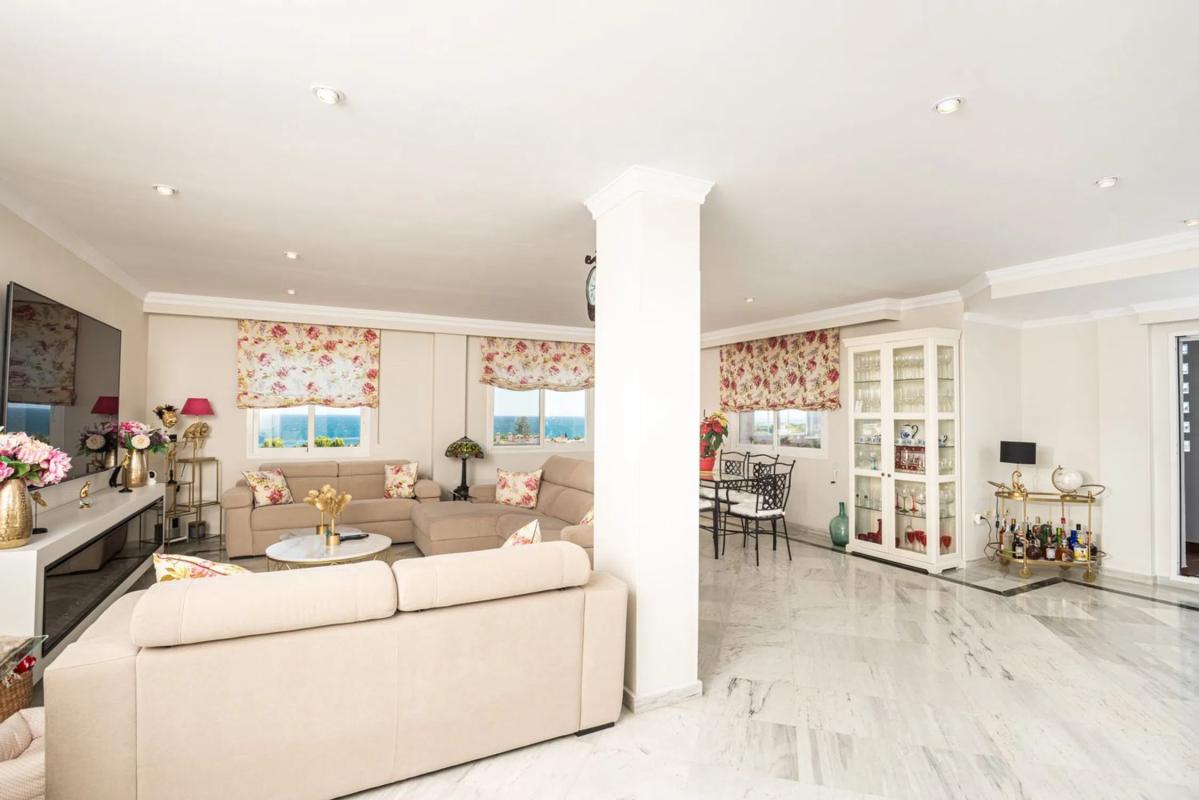 Venta de duplex en Barrio La Carolina-Guadalpín, Marbella photo 1