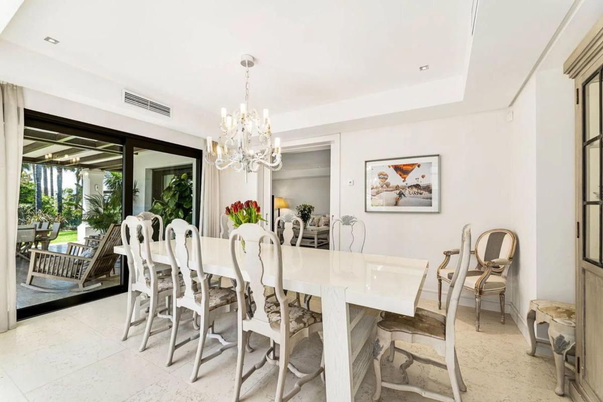 Venta de chalet independiente en Barrio Lomas de Marbella Club, Marbella
 photo 2