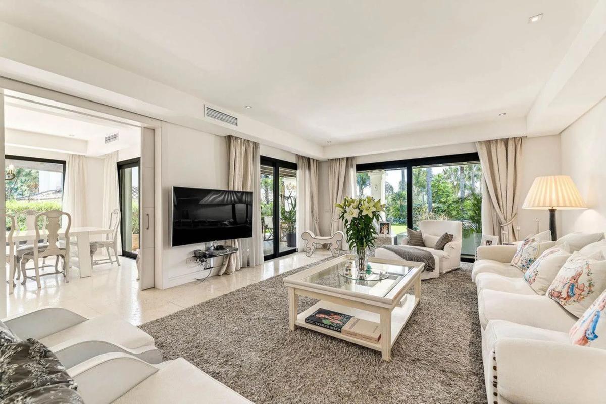 Venta de chalet independiente en Barrio Lomas de Marbella Club, Marbella
 photo 5