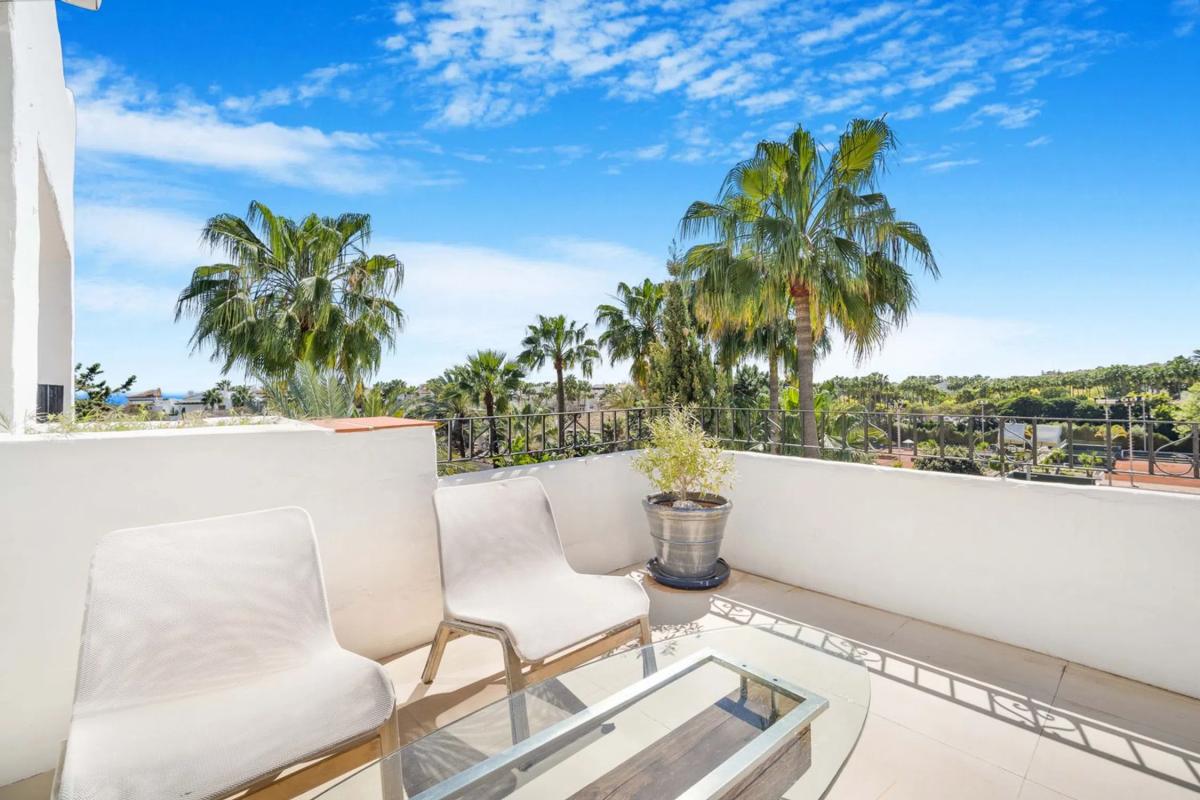 Venta de duplex en Barrio Puente Romano, Marbella photo 3