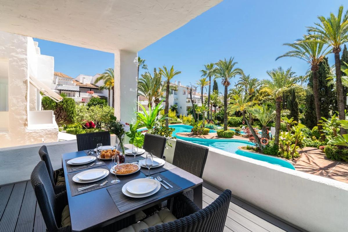 Sale of apartment in Barrio Puente Romano, Marbella
 photo 3