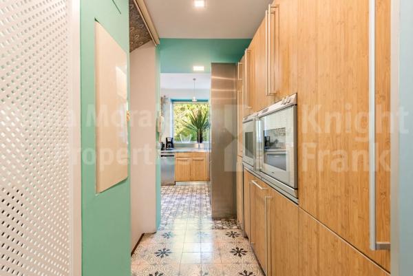 Chalet wolnostojący na sprzedaż w Barrio Lomas de Marbella Club, Marbella photo 1
