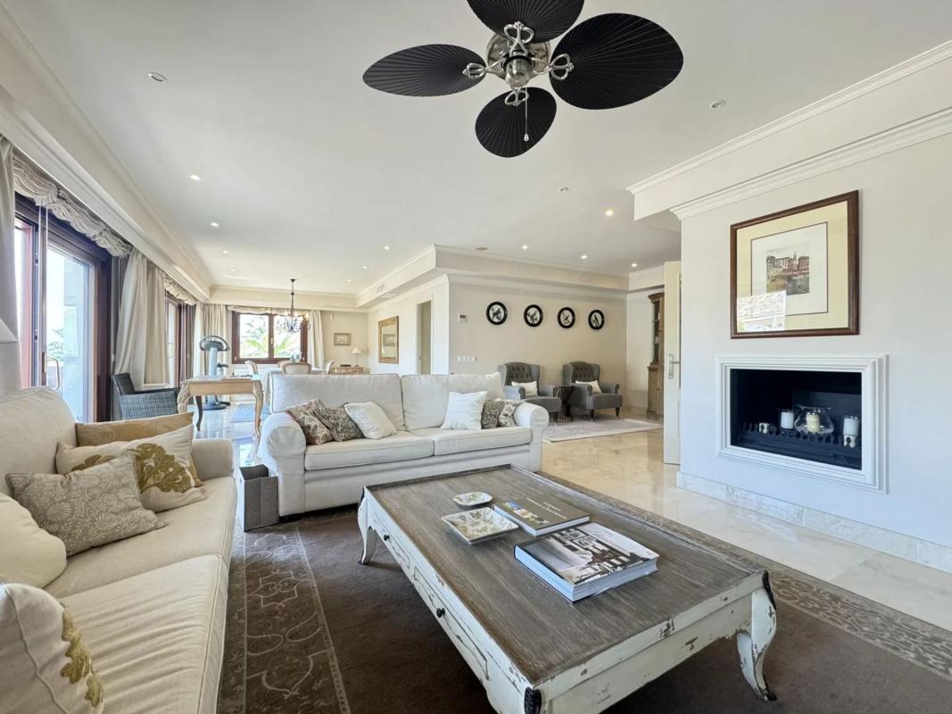 Venta de duplex en Barrio Lomas de Marbella Club, Marbella photo 3