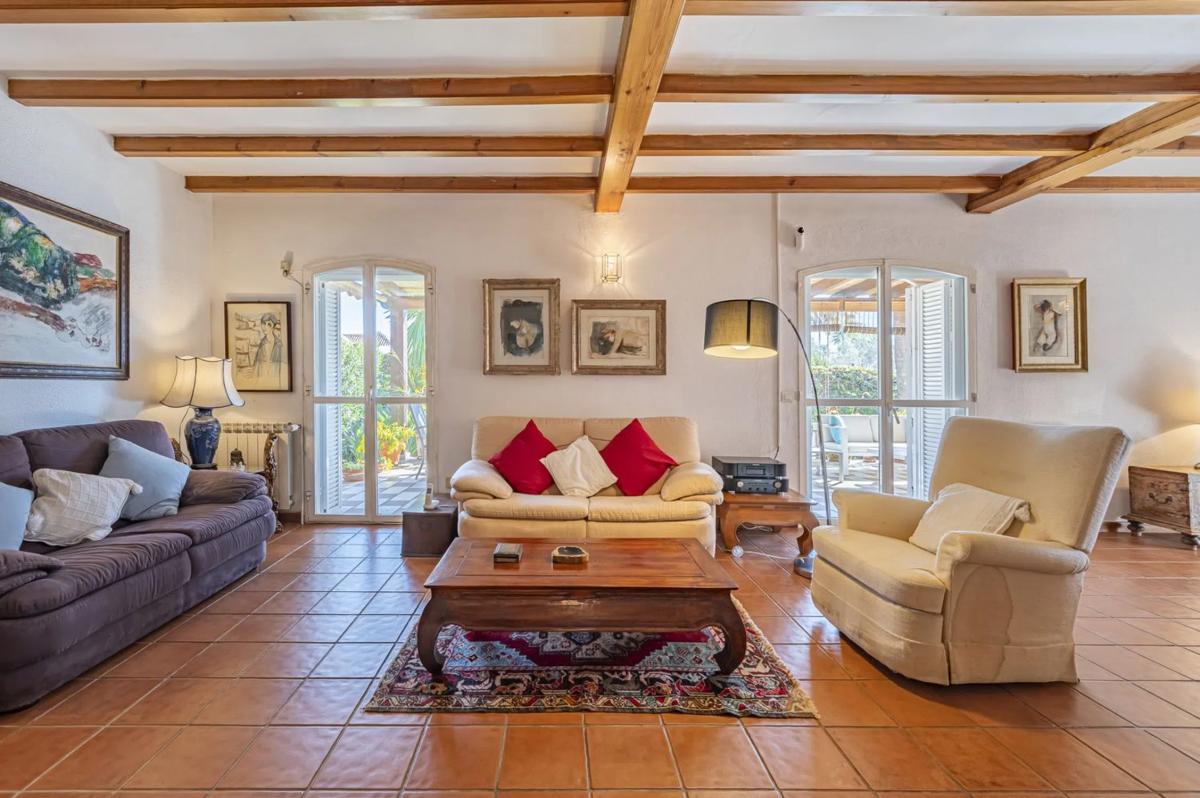 Sprzedaż niezależnego domku jednorodzinnego w Calle Utrillo, 3, Marbella photo 4