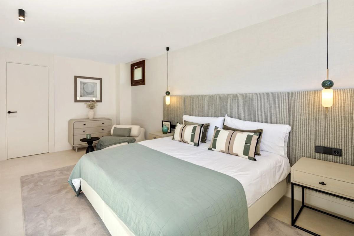 Venta de chalet adosado en  Urbanización la Capellanía s/n , Marbella photo 4