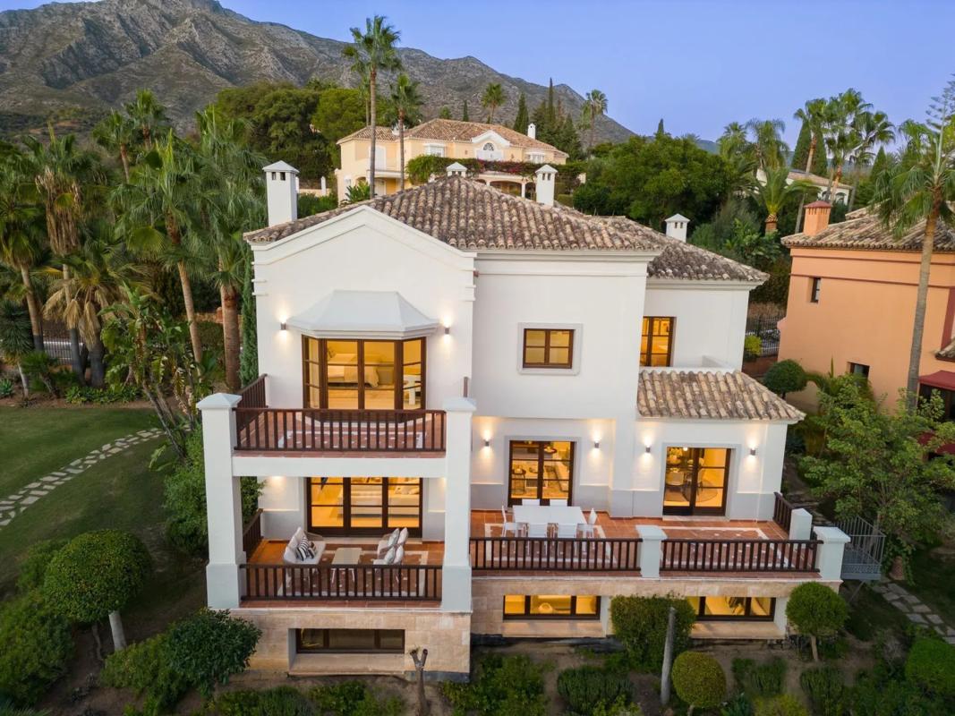 Venta de chalet adosado en La Capellanía Hill Club , Marbella photo 5