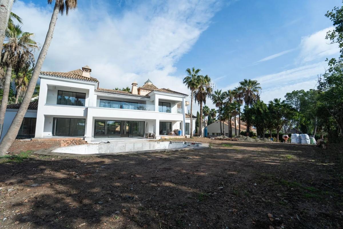 Sprzedaż niezależnego domku jednorodzinnego w Barrio Sierra Blanca, Marbella photo 5