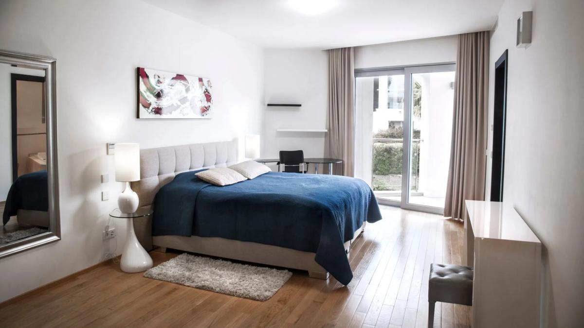 Sprzedaż niezależnego domku jednorodzinnego w Calle Verdi, 34, Marbella photo 3