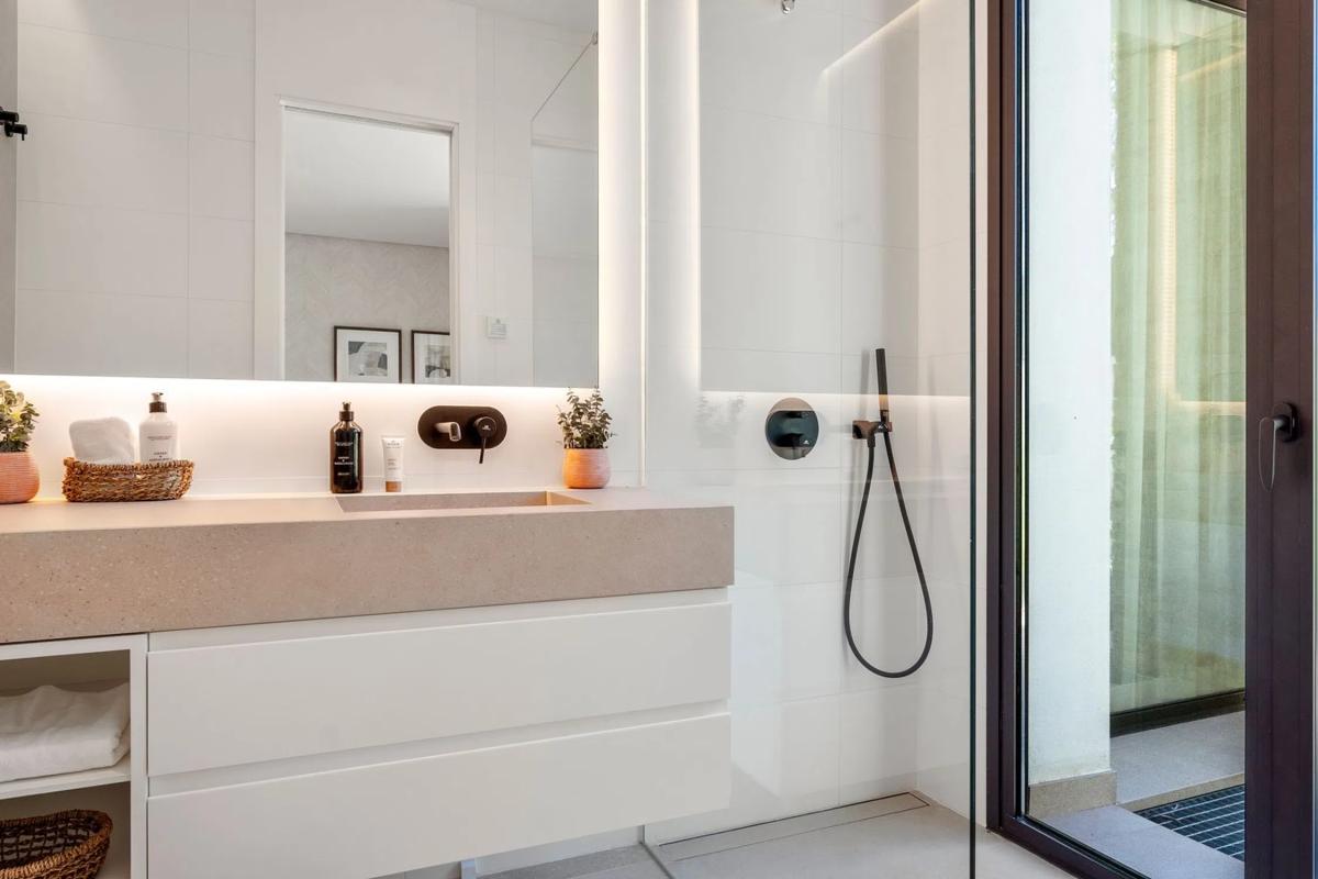 Venta de chalet independiente en Urbanización el Capricho, 55, Marbella
 photo 4
