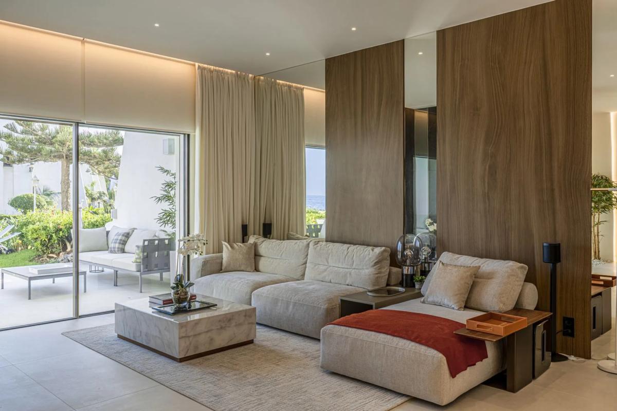 Venta de chalet adosado en Barrio Las Lomas de Río Verde , Marbella photo 3