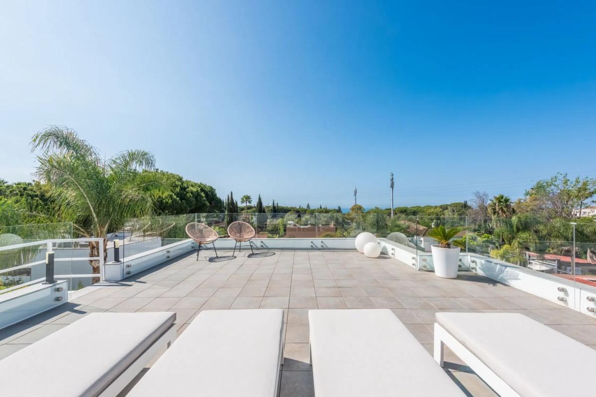 Venta de chalet independiente en Barrio Sierra Blanca, Marbella
 photo 2